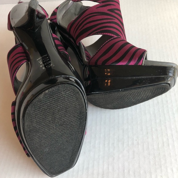 Michael Antonio zebra print heels - Picture 4 of 6